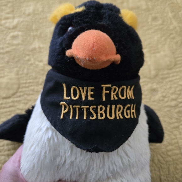 Pittsburgh Penguins Plush Stuffed Animal Love From The Petting Zoo Macaroni - Picture 2 of 8